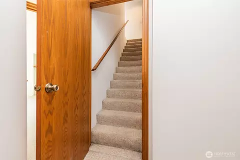 Entry Way - 73 W Quail Ln, Sequim, WA 98382 photo 2 of 3