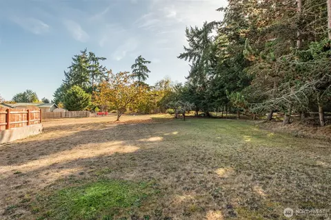 Exterior - 73 W Quail Ln, Sequim, WA 98382 photo 9 of 11