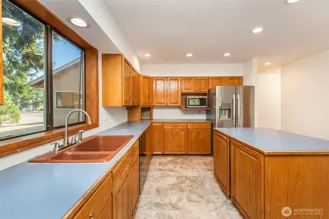 Kitchen - 73 W Quail Ln, Sequim, WA 98382 photo 3 of 3
