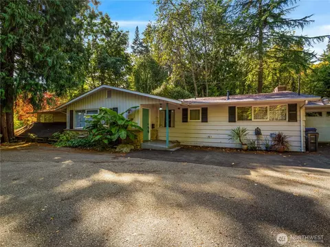 31233 22nd Ave SW, Federal Way, WA 98023