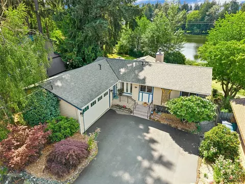 19803 Ashworth Ave N, Shoreline, WA 98133