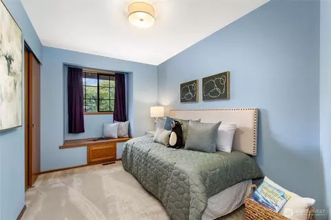 Bedroom - 2636 242nd Pl SE, Bothell, WA 98021 photo 4 of 5