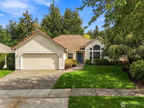 4204 Campus Green Dr NE, Olympia, WA 98516
