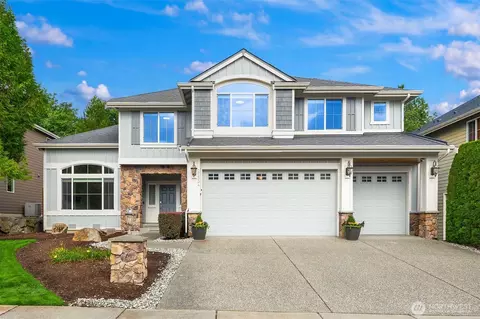 27534 SE 28th Pl, Sammamish, WA 98075