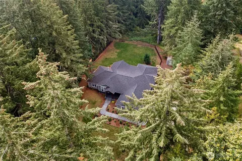 8216 Baird Rd NE, Olympia, WA 98516