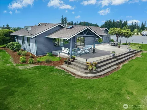 Exterior - 41218 292nd Way SE, Enumclaw, WA 98022 photo 2 of 15
