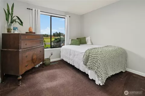 Bedroom - 41218 292nd Way SE, Enumclaw, WA 98022 photo 4 of 4