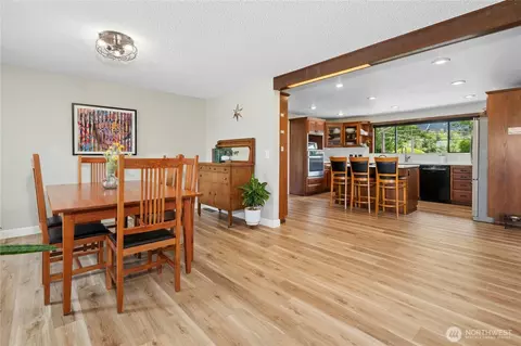Dining - 41218 292nd Way SE, Enumclaw, WA 98022 photo 2 of 2