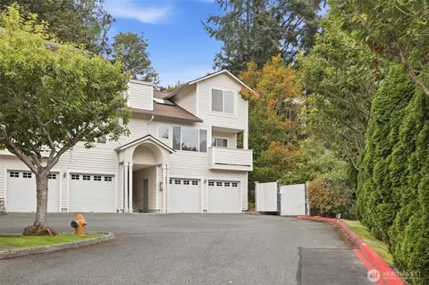 8828 238th St SW #D, Edmonds, WA 98026