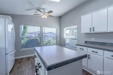 Kitchen - 17712 19th Avenue Ct E, Spanaway, WA 98387 photo 3 of 5