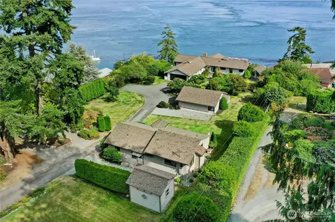 15675 Yokeko Dr, Anacortes, WA 98221