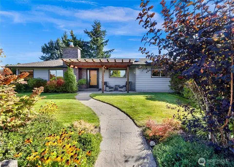 109 Acacia Pl, Bellingham, WA 98225