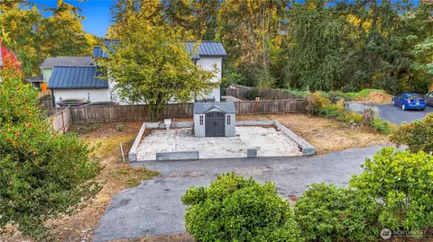 Exterior - 2826 York Rd, Everett, WA 98204 photo 14 of 14