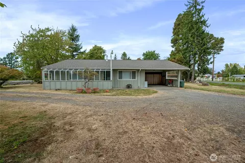 4924 Northwest Dr, Bellingham, WA 98226