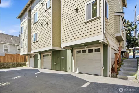 12316 33rd Ave NE #C, Seattle, WA 98125