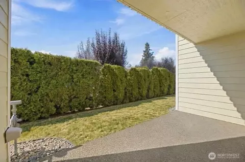 Exterior - 1450 Mountain View Dr, Enumclaw, WA 98022 photo 2 of 6