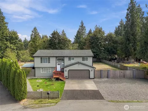 3011 Sandra Madison Loop Rd, Marysville, WA 98271