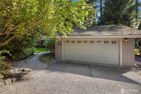 8539 SE 79th Pl, Mercer Island, WA 98040