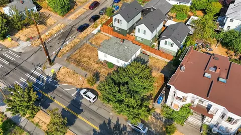 View/Area - 1403 E Alder St, Seattle, WA 98122 photo 4 of 10