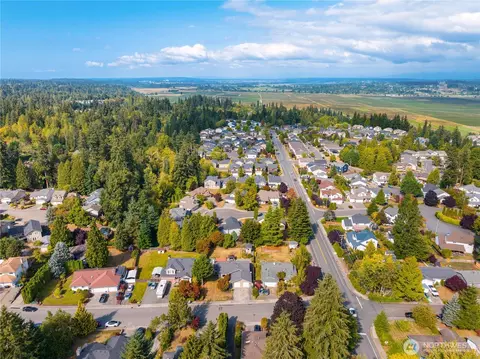View/Area - 5017 120th Pl SE, Everett, WA 98208 photo 1 of 6
