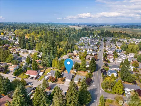 View/Area - 5017 120th Pl SE, Everett, WA 98208 photo 4 of 6