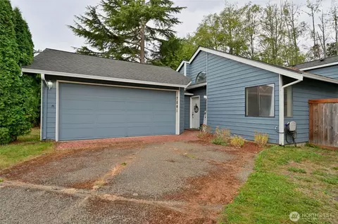 7601 Colony Ct NE, Bremerton, WA 98311