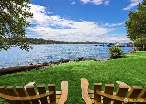 2716 106th Pl SE, Beaux Arts Village, WA 98004