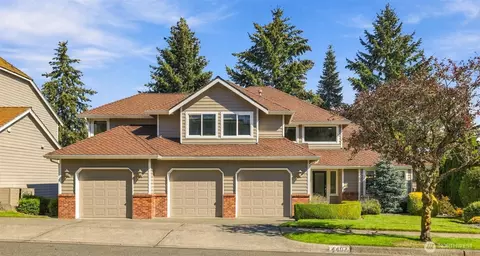 4407 Country Club Dr NE, Tacoma, WA 98422