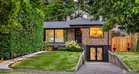 4706 48th Ave NE, Seattle, WA 98105
