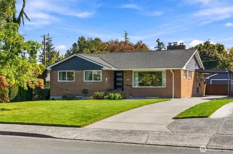 Exterior - 709 Colby Ave, Everett, WA 98201 photo 2 of 7