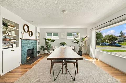 Dining - 709 Colby Ave, Everett, WA 98201 photo 1 of 1