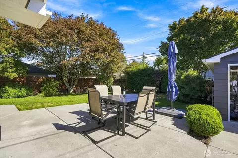 Exterior - 709 Colby Ave, Everett, WA 98201 photo 7 of 7