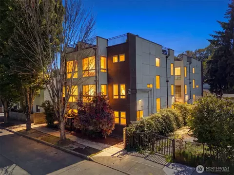 1039 S Cloverdale St #A, Seattle, WA 98108