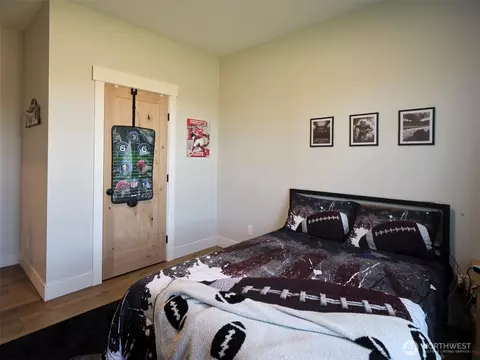 Bedroom - 422 Park Rd, Winlock, WA 98596 photo 7 of 7