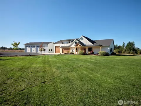 Exterior - 422 Park Rd, Winlock, WA 98596 photo 3 of 8