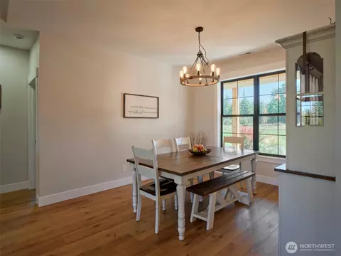 Dining - 422 Park Rd, Winlock, WA 98596 photo 1 of 2