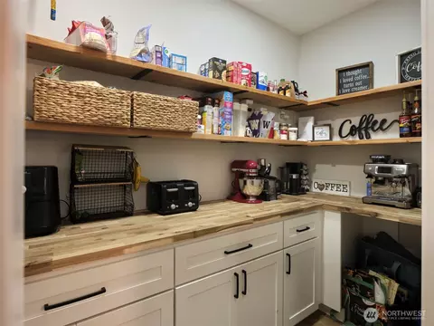 Other - 422 Park Rd, Winlock, WA 98596 photo 2 of 6