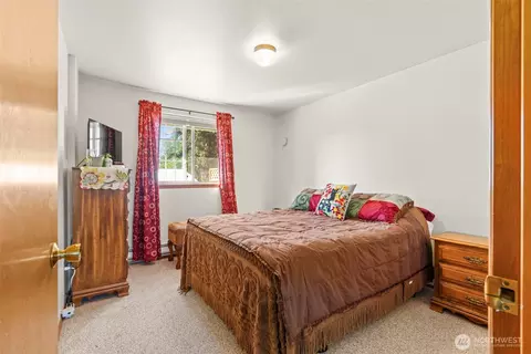 Bedroom - 52 Timothy Ln, Sequim, WA 98382 photo 1 of 3