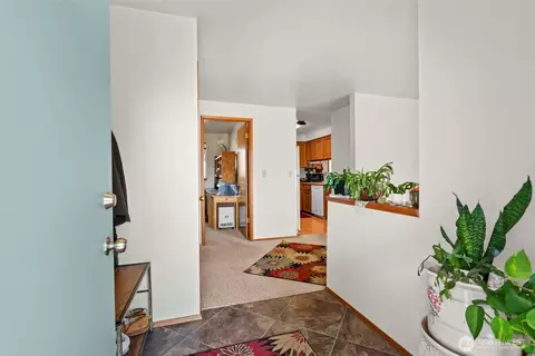 Entry Way - 52 Timothy Ln, Sequim, WA 98382 photo 1 of 2