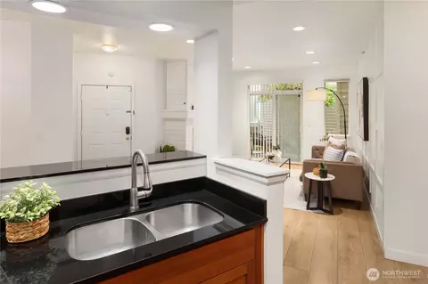 Kitchen - 15300 112th Ave NE #A101, Bothell, WA 98011 photo 3 of 3