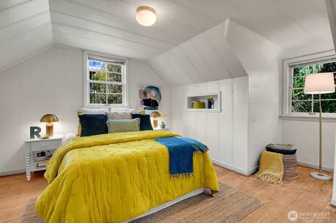 Bedroom - 622 22nd Ave E, Seattle, WA 98112 photo 1 of 4
