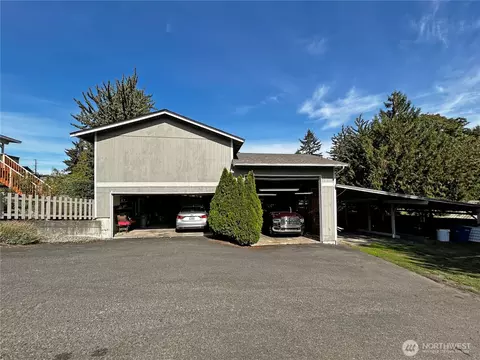 17336 Military Rd S, Seatac, WA 98188