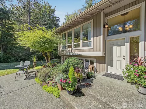Exterior - 29416 SE 371st St, Enumclaw, WA 98022 photo 1 of 8