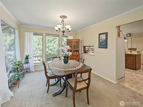 Dining - 29416 SE 371st St, Enumclaw, WA 98022 photo 2 of 2