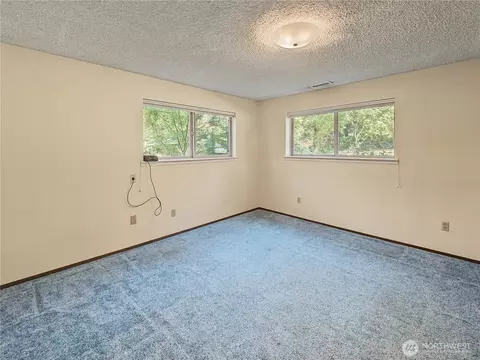 Bedroom - 29416 SE 371st St, Enumclaw, WA 98022 photo 6 of 7