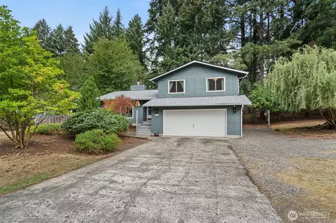 7116 Alderwood Ct SE, Lacey, WA 98503