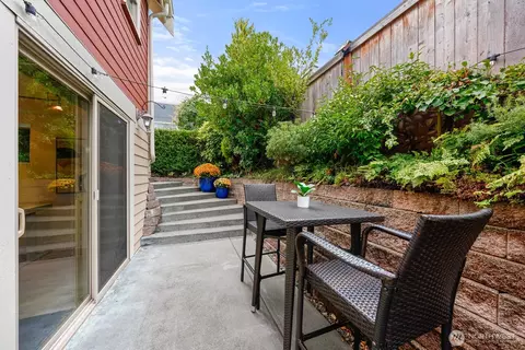 4428 Eastern Ave N, Seattle, WA 98103 photo 17