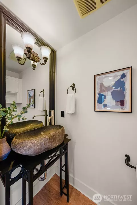 4428 Eastern Ave N, Seattle, WA 98103 photo 8
