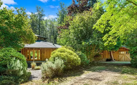 13309 SW 270th St, Vashon, WA 98070