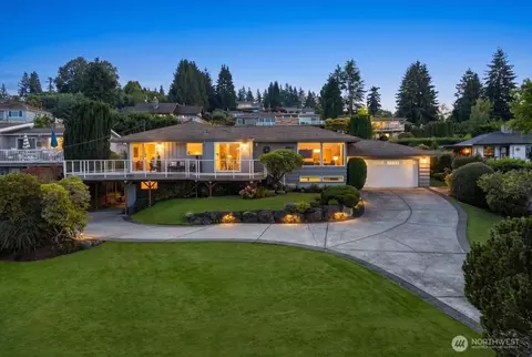 29860 Marine View Dr SW, Federal Way, WA 98023